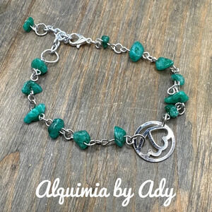 Untreated emerald rosary link chain adjustable silver charms bracelet